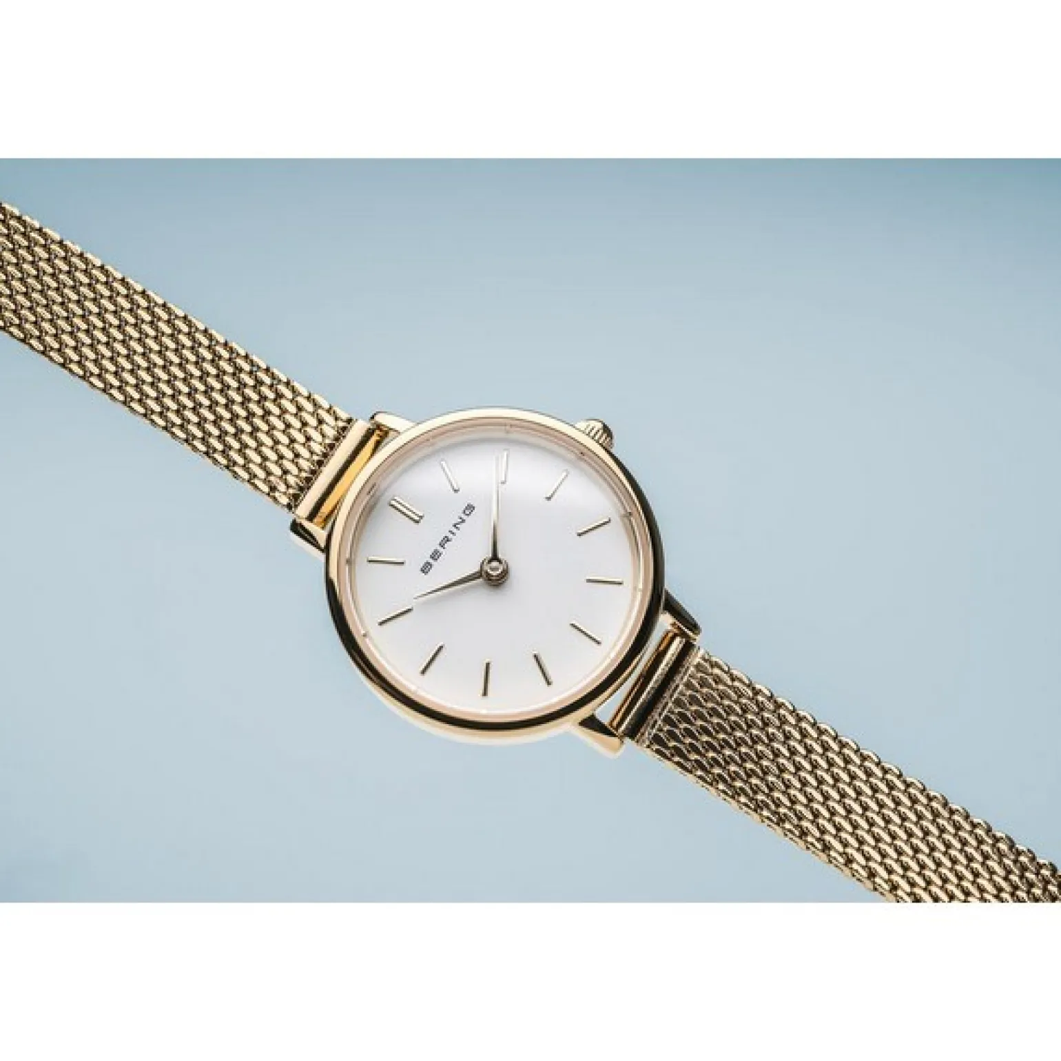 Bering - Classic Collection Damenuhr in Goldfarben 34 mm
