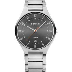 Bering Titan Herrenuhr in gebürstetem Silber mit grauem Zifferblatt