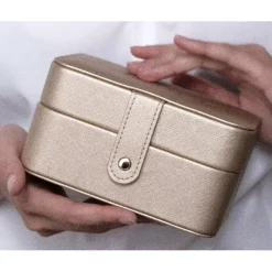 Christina Collect - Lederarmband mit vergoldete Marguerite-Charme