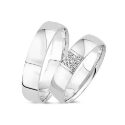 Eheringe in 14-karätigem Weißgold mit 9 Diamanten im Brillantschliff in 0,09 ct