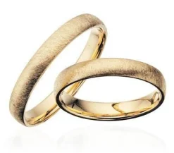 Goldringe in 8-14 kt. 3,5 mm. gebogen und mattiert. Mit oder ohne Brillant