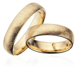 Goldringe in 8-14 kt. 5,0 mm. gebogen und mattiert. Mit oder ohne Brillant