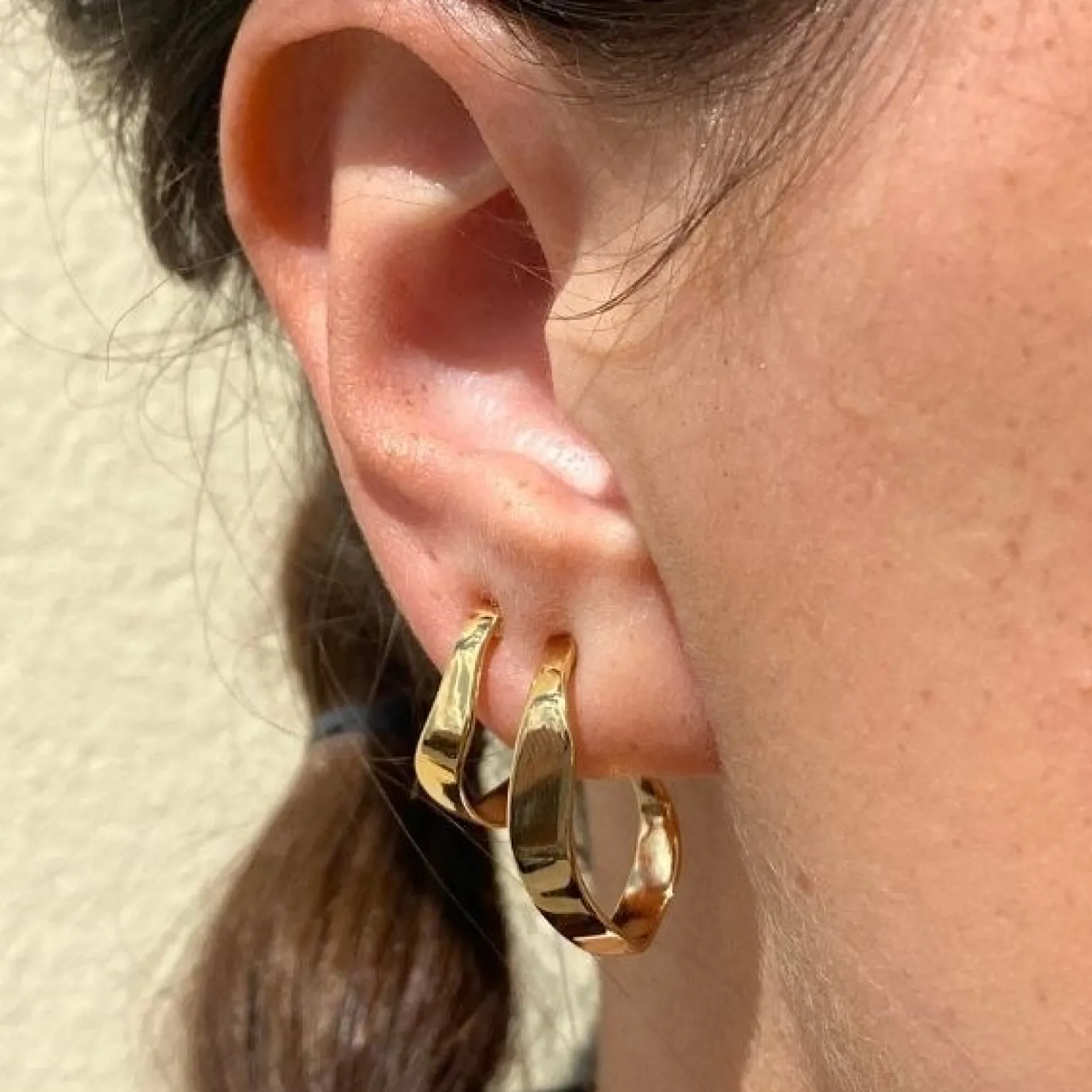 Izabel Camille - Emma kleine Creolen vergoldet