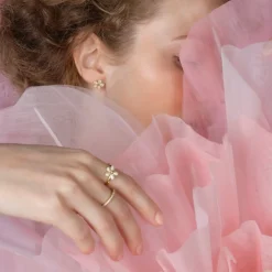 Joanli Nor PHOEBENOR ring aus vergoldetem silber mit Blume