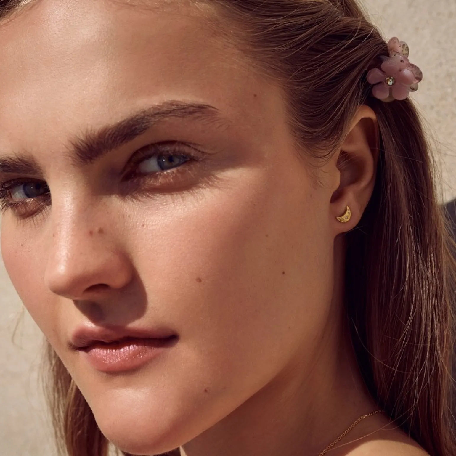 Maanesten - Aega-Ohrstecker vergoldete