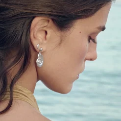 Maanesten - Aega-Ohrstecker silber