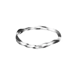 Maanesten - Siv Ring in Silber mit Verdrehung