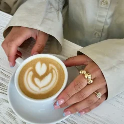 Mads Z - Elizabeth Ring aus 14 Karat Gold mit 0,33 Karat Brillant