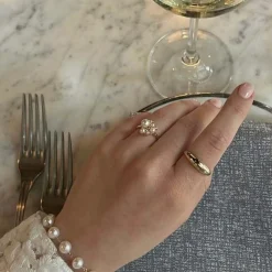 Mads Z - HALF MOON Ring aus 14 Karat Gold