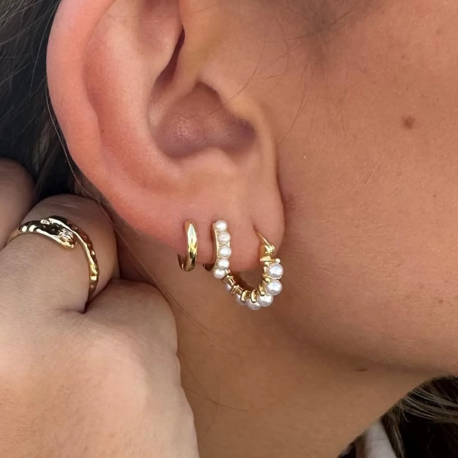 MerlePerle - BillieKreolen in vergoldete silber in 7,4 mm