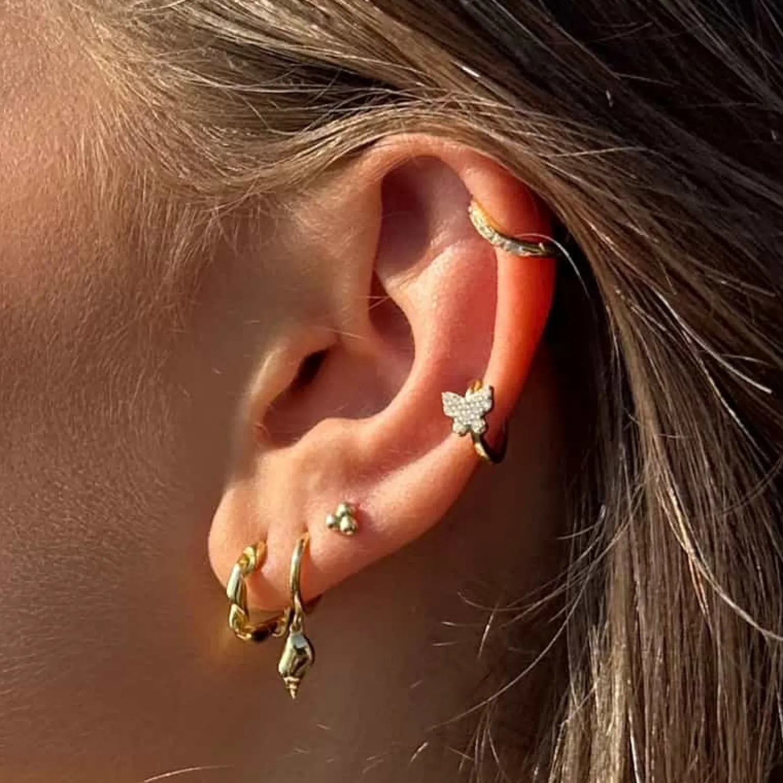 MerlePerle - Butterfly Kreolen in vergoldete silber mit zirkonia