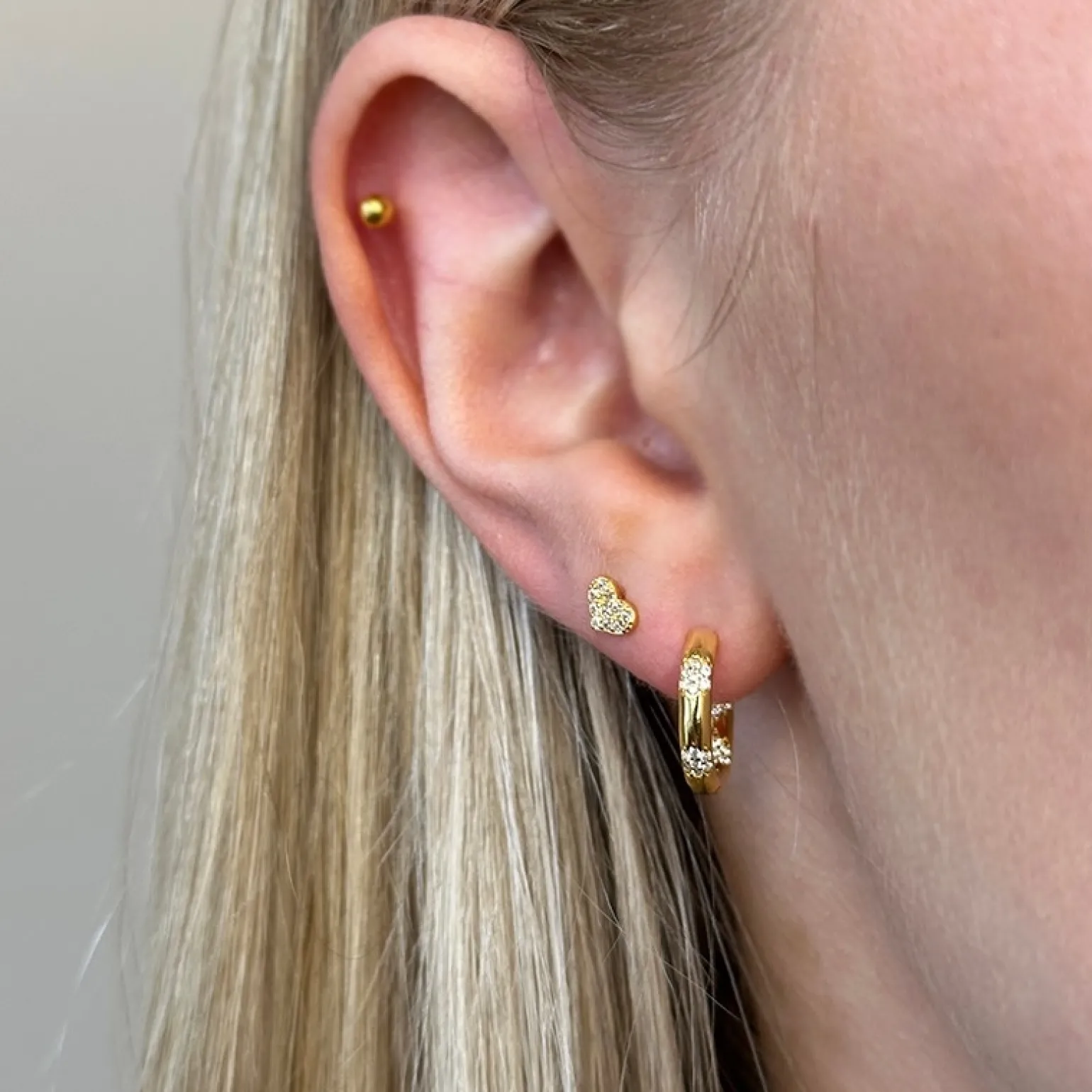 MerlePerle - Emma Herz Ohrringe in vergoldete silber mit zirkonia