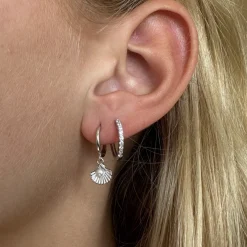 MerlePerle - Sallie Hoops in silber mit Muschel