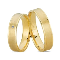 Nuran - Trauringe aus 8-14kt. Rotgold mit 1 Brillant