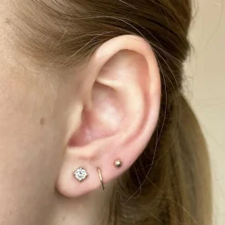 Ohrstecker aus 8kt. Gold mit Zirkonia 4mm