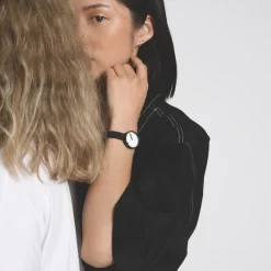 Picto Uhr - Weißes Zifferblatt, mattes IP-Stahlarmband - 40 mm