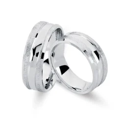 Rhodinierte Silberringe mit einzigartiger Struktur