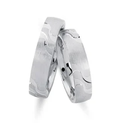 Rhodinierte Silberringe mit einzigartiger Struktur