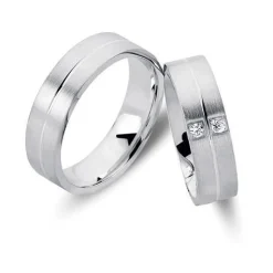 Rhodinierte Silberringe mit 2 Zirkonia im Damenring