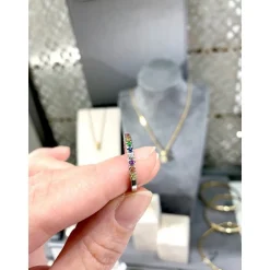 Ring Perá aus 14 Karat Weißgold mit mehrfarbigen Steinen