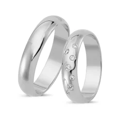 Ringe aus 14 Karat Weißgold - 8 Diamanten im Brillantschliff. Kampagne "Süße Liebe