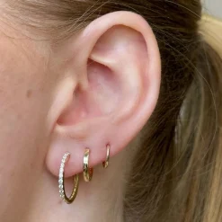 Siersbøl - Goldkreolen mit Zirkonen Ø18 in 8kt.