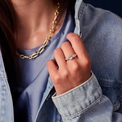 Sif Jakobs - Ellisse Tre vergoldeter ring  m. zirkonia