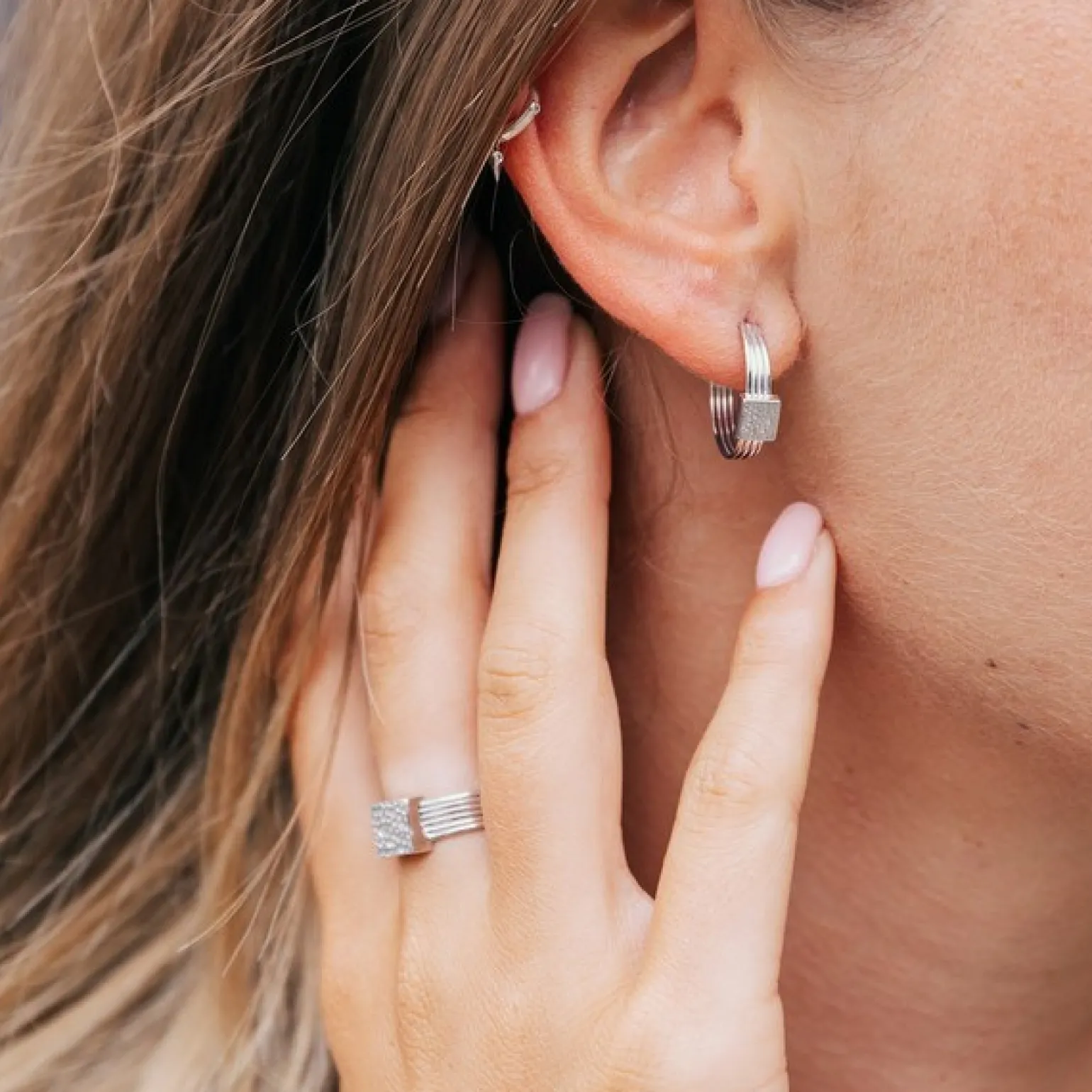 Simone Wulff x Izabel Camille - Ohrringe in Silber