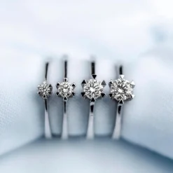 STAR Ring, 14 Karat Weißgold mit 6 Griffen